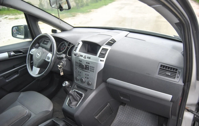Opel Zafira cena 13900 przebieg: 339357, rok produkcji 2012 z Mogilno małe 301